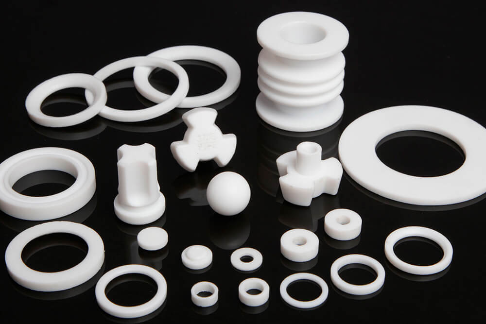 Детали литые из фторопласта